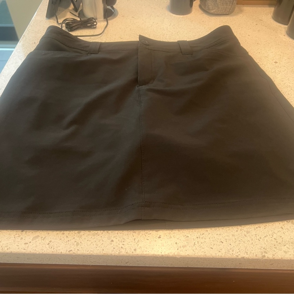 Eddie Bauer skort